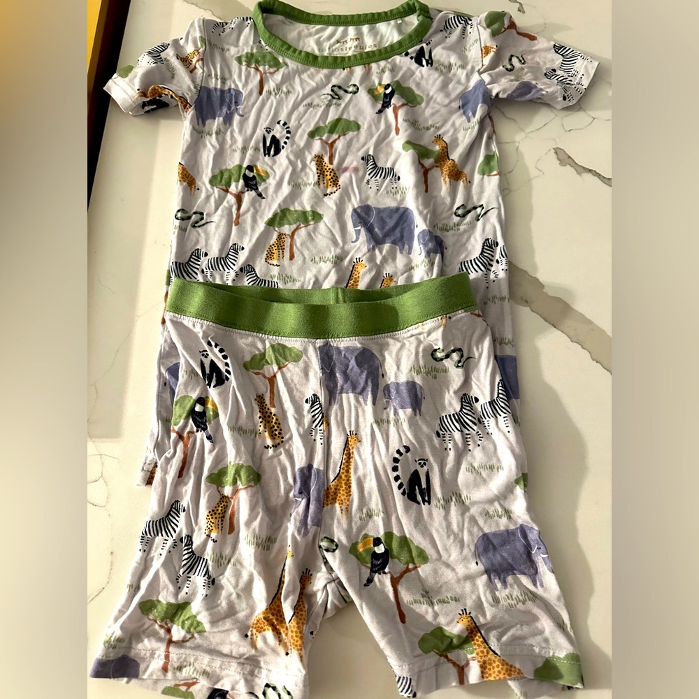 Little Sleepies safari print 4T